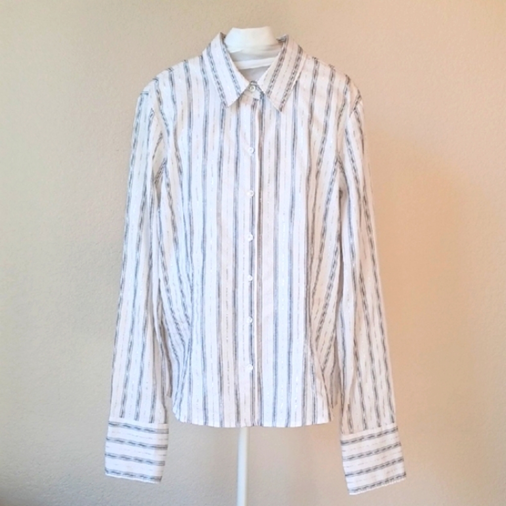 3/$25 SALE In Vain White Button Down Shirt with Black & Silver Stripe Juniors XL
